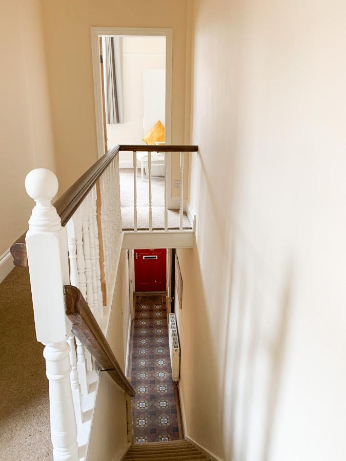 Riverside Lodge - Quaint Victorian Home By The River York Exteriér fotografie